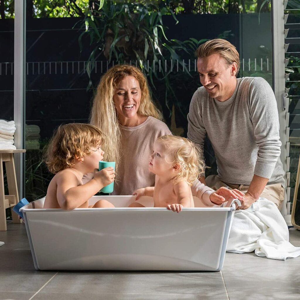 stokke flexi foldable baby bathtub with newborn support