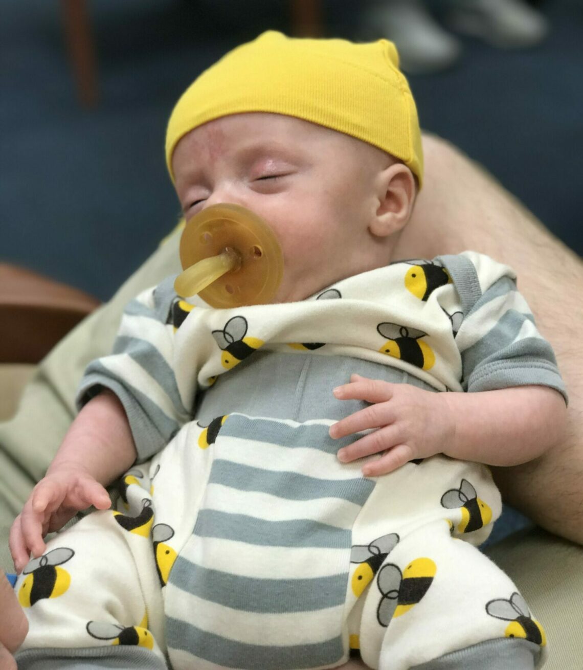 Newborn Preemie With Natursutten Natural Rubber Pacifier and Bee Outfit From Cat & Dogma