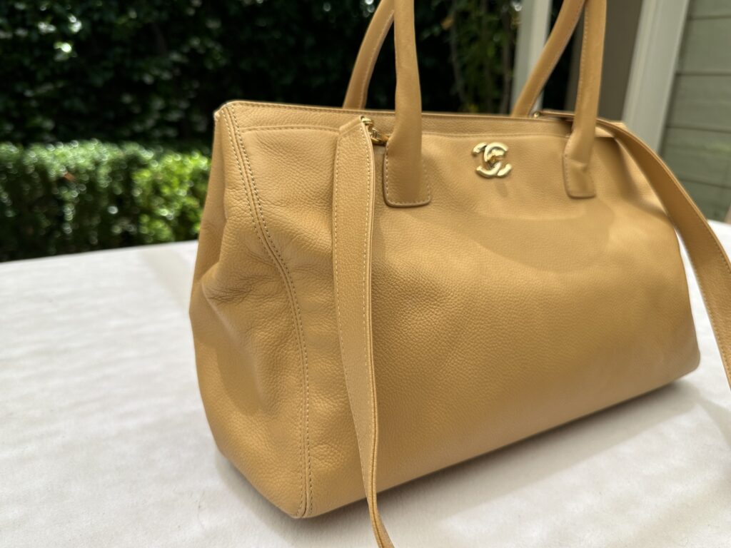 The Vintage Chanel Cerf Executive Tote Bag has been discontinued since 2015 but its still a timeless classic style that is actually more affordable than many other Chanel Bags