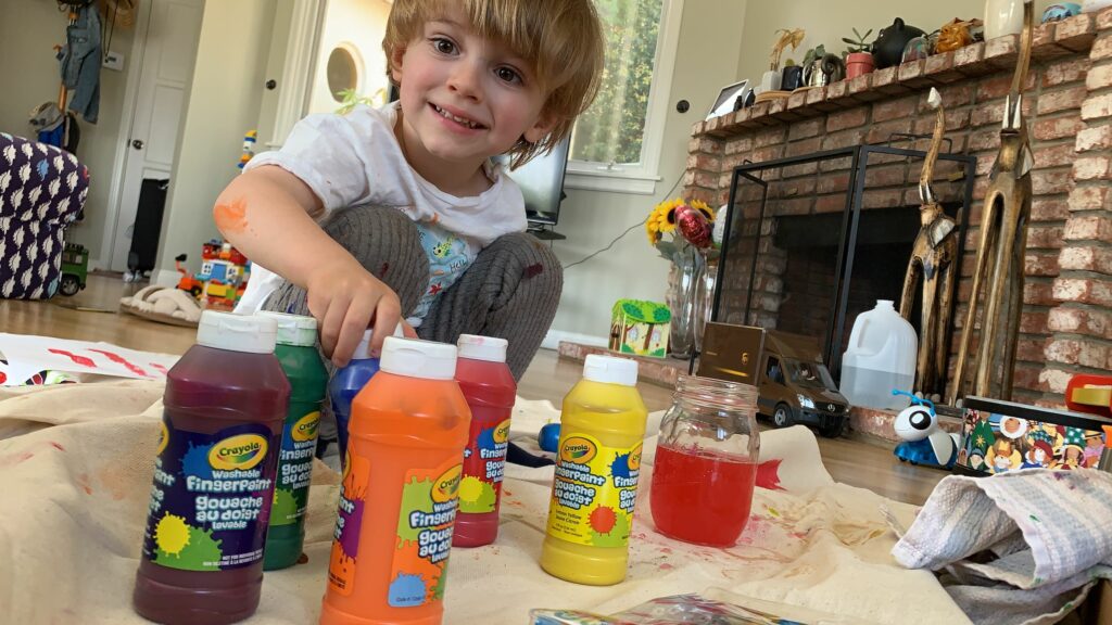 18 Summer Activities for Kindergarteners of Busy Work From Home Moms (and dads and caregivers). #17 is Making Art, Painting, Drawing, Cutting and Gluing Arts & Crafts to Keep your Kids Busy while you work