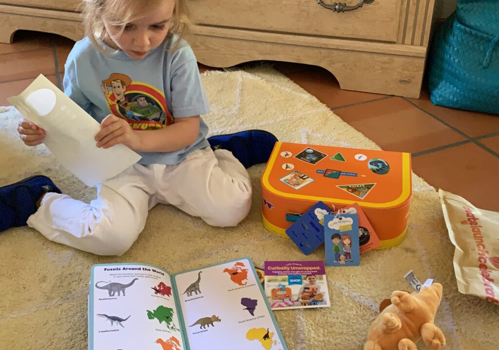 Little Passports by Begin Monthly Subscription Box Globally Inspired Activity Boxes Science, Crafts, Travel, Geography, Visiting the World with Your Child Through Activities, Learning & Hands on Play