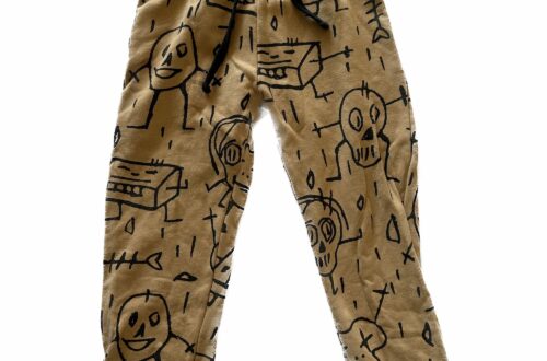 Nununu Goofy Skull All Over Print Joggers Sweatpants in Mocha Tan Brown size 6 7 FOR SALE for a Discount!